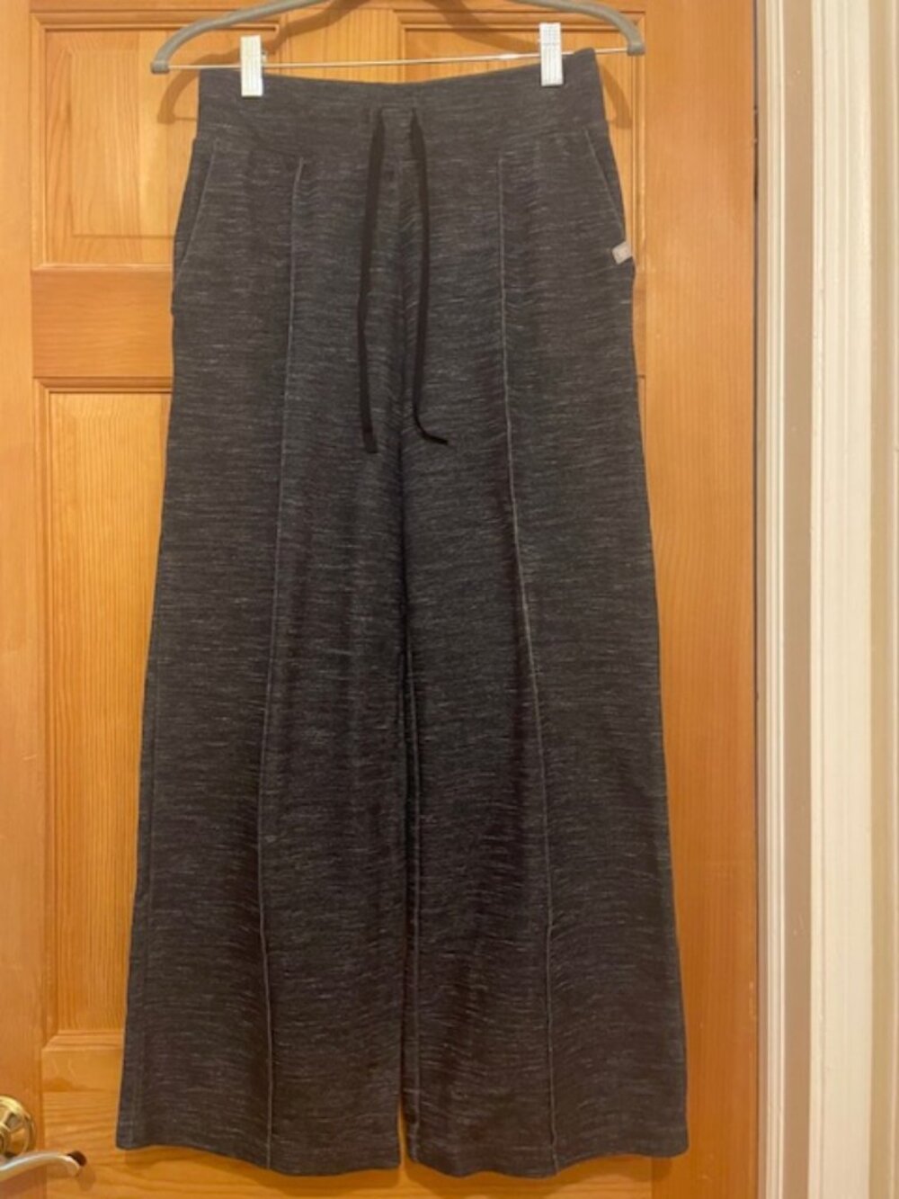 Talbots Petite Flare Bottomed Sweatpants in P- heather blue